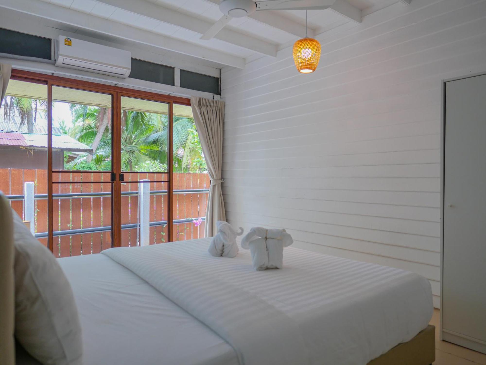 The Wooden Beach House 3Br - Sunset Beach Garden Taling Ngam Beach Kültér fotó